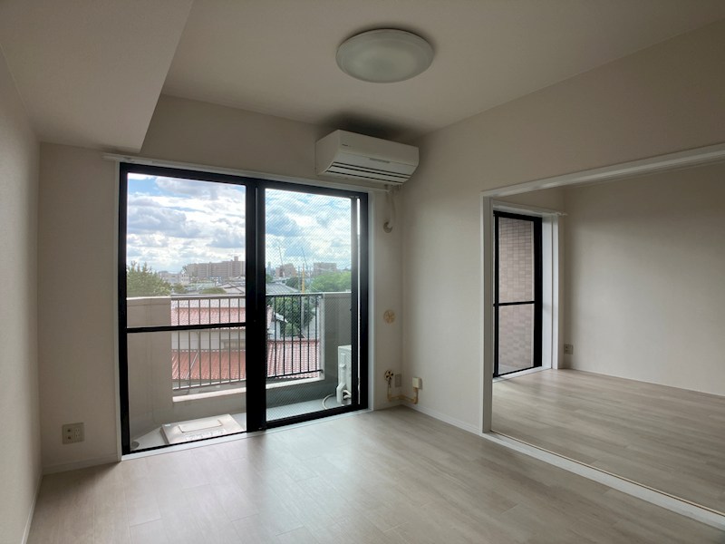 ナイスアーバン下河原 リビング