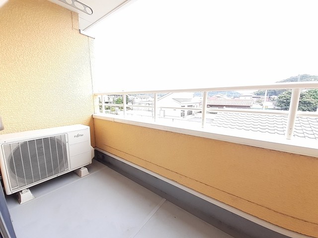 ジュネス ベランダ