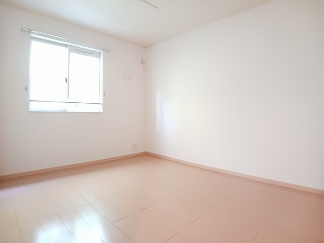 フローラ東雲２　Ｂ ベッドルーム