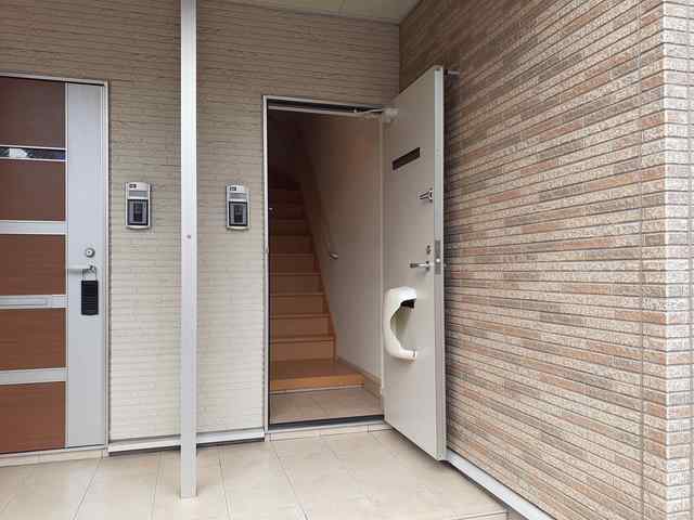 リビエラ　Ｄ 玄関