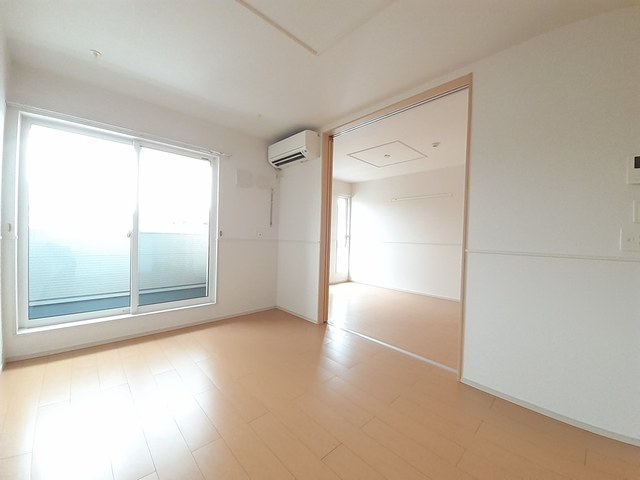 モクリカーサ リビング