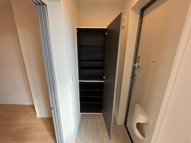 ルナ　ハウス 玄関