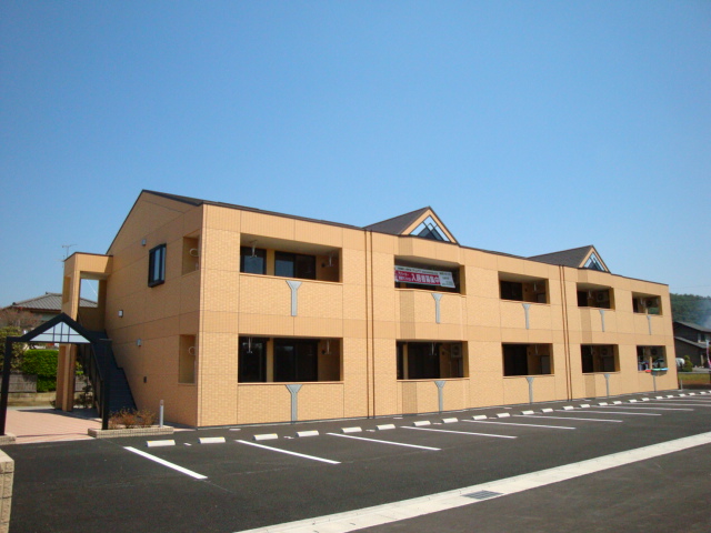 ロイヤル・ガーデン 外観