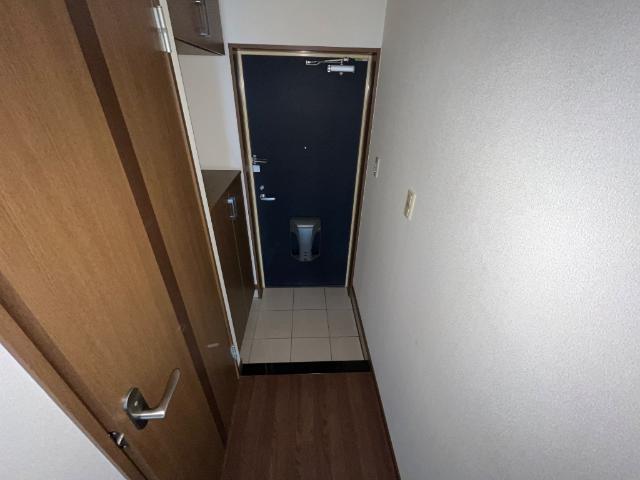 ロイヤル・ガーデン 玄関