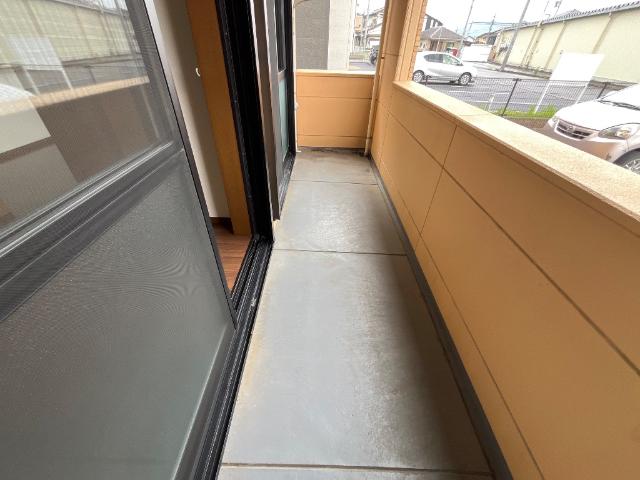 ロイヤル・ガーデン ベランダ