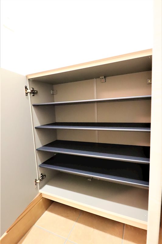 Raffine　栃木 玄関