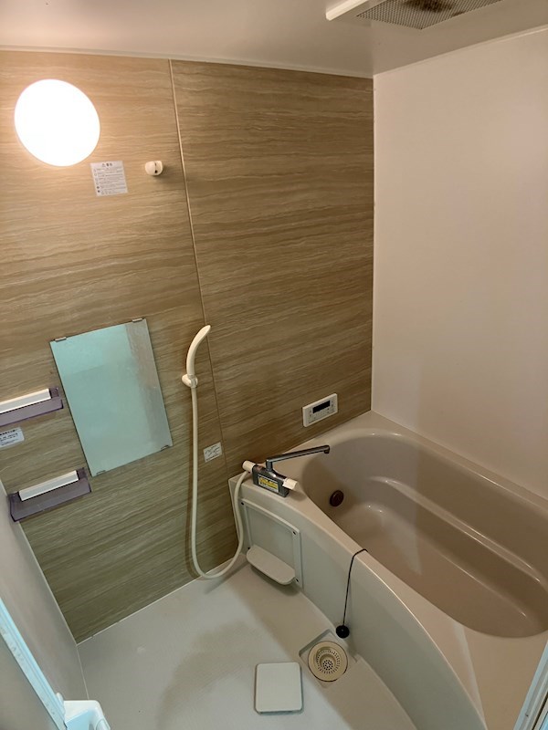 PLACIDES 風呂画像