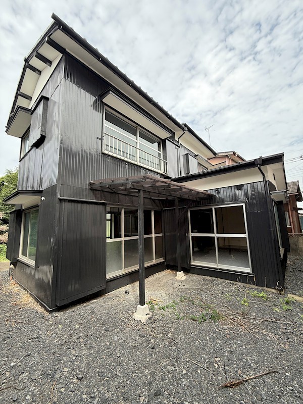 閏戸貸家２ 外観