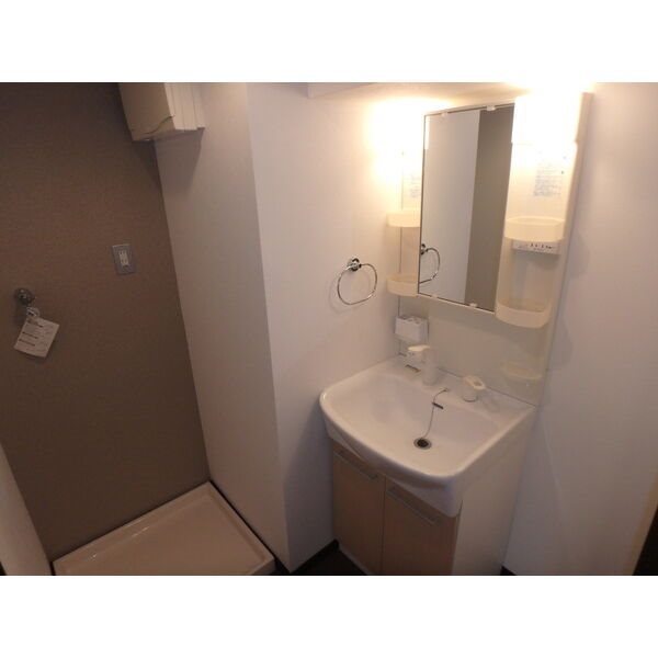 モア　クレドール その他1