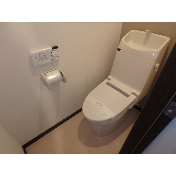 モア　クレドール その他2