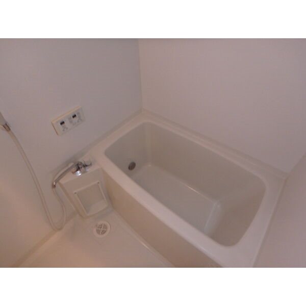 モア　クレドール 風呂画像