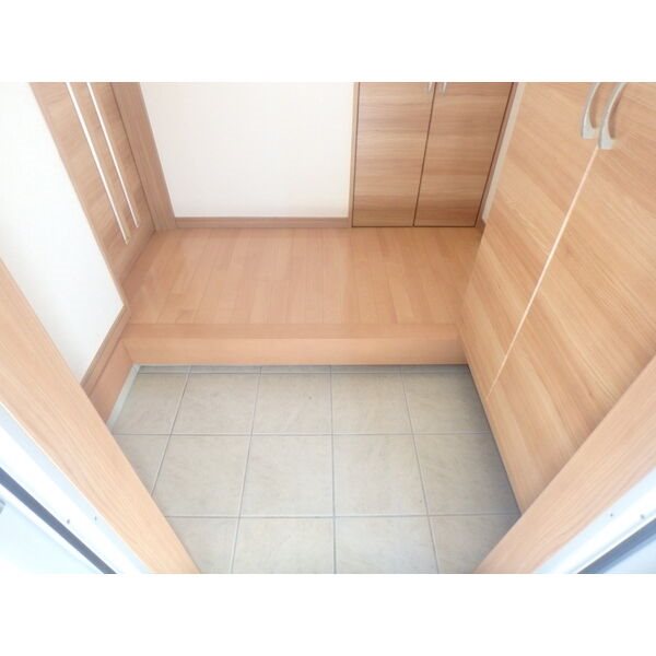 アーバンミニタウン　B 玄関