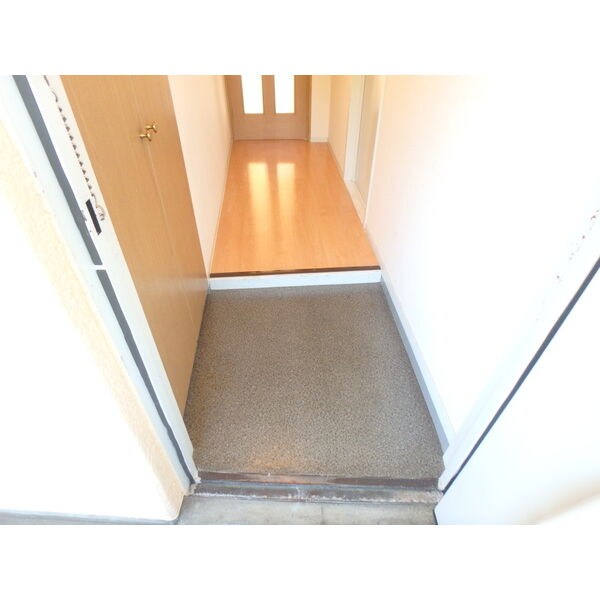 あさひレジデンス弐番館EAST 玄関