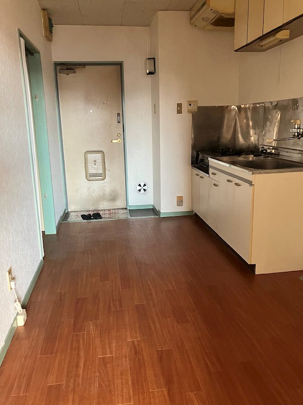 リードプラザ 玄関