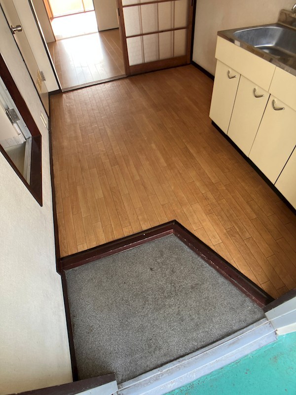 みつるハイツ 玄関