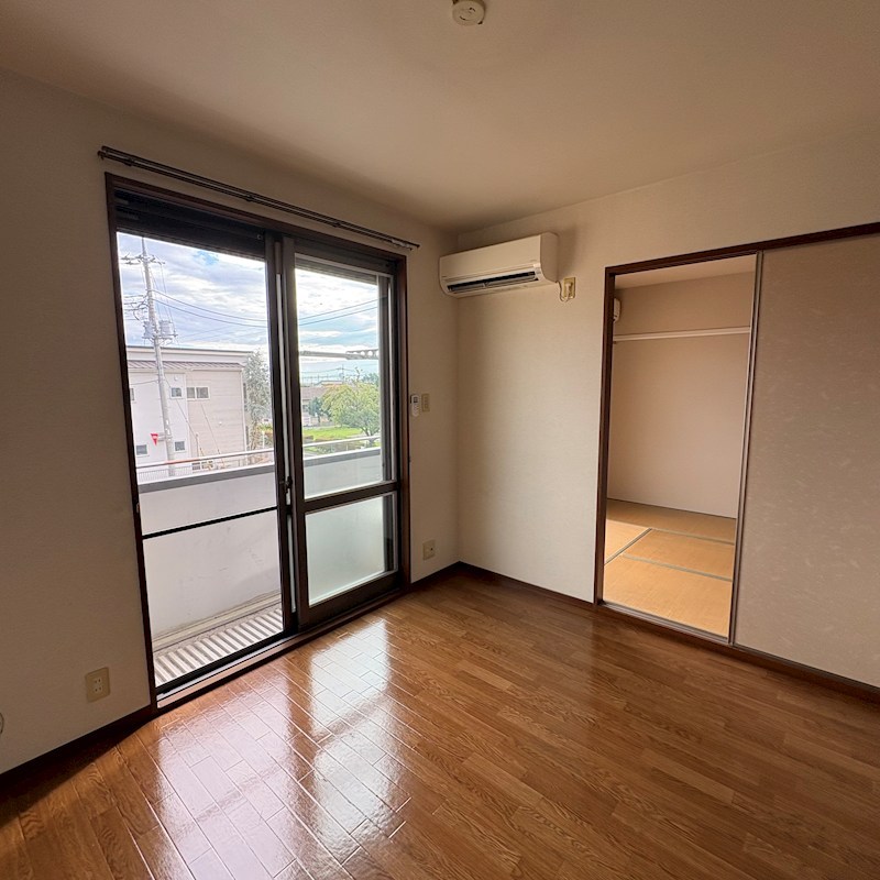 ガーデンテラス若宮 リビング