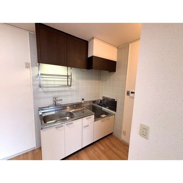 セジュール滝の原B キッチン