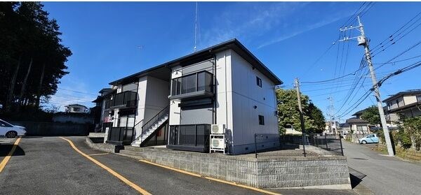 ドリーム・カム・ハウスB 202号室 外観