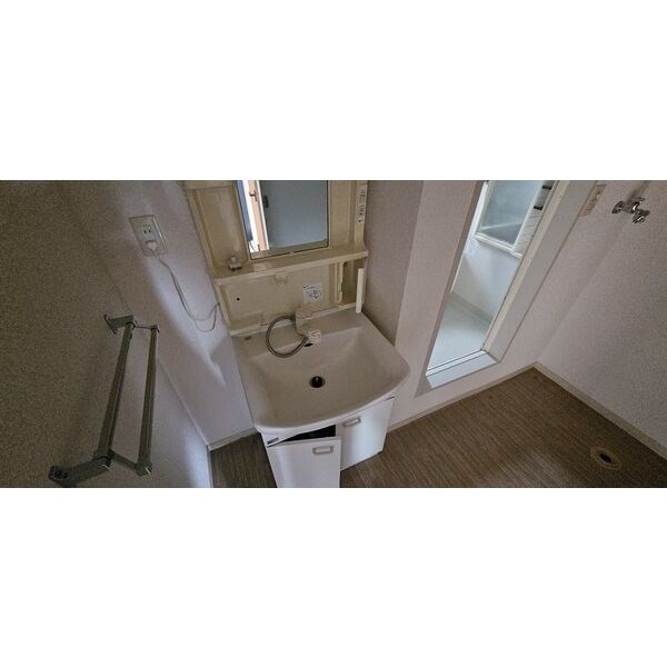 ドリーム・カム・ハウスB その他2