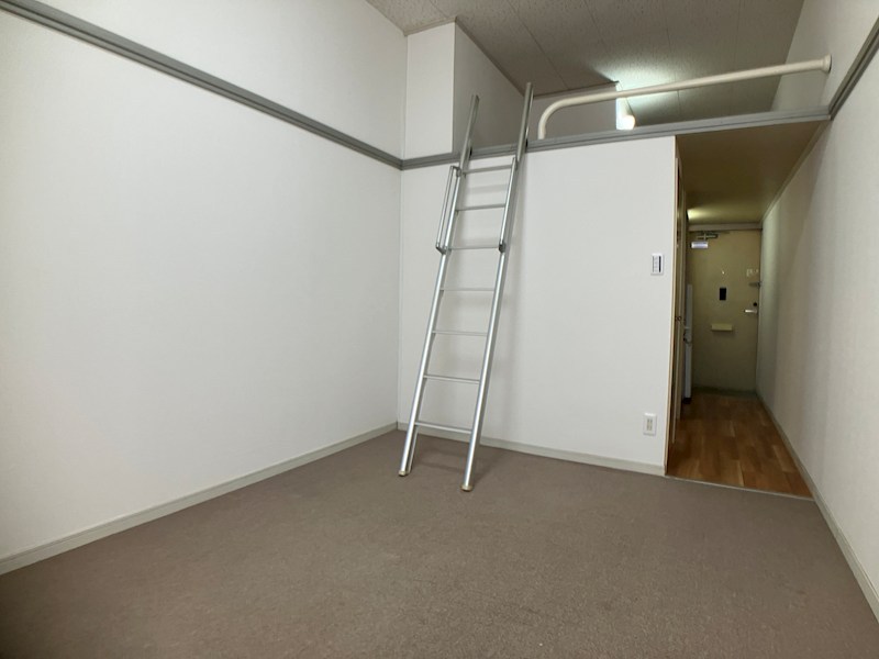 レジデンスサンハイム ベッドルーム