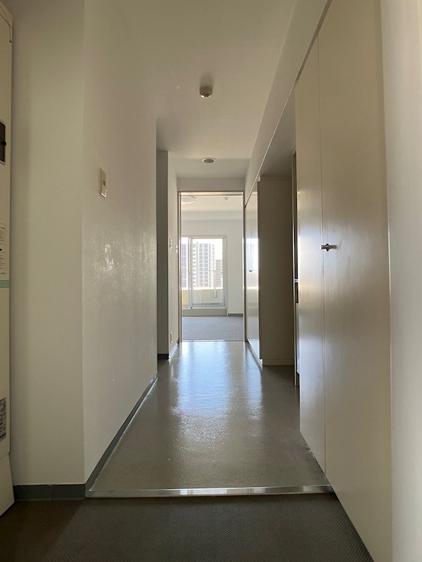 久保井マンション 玄関