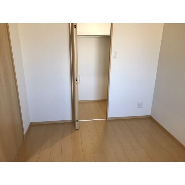 サンホープ長田 ベッドルーム