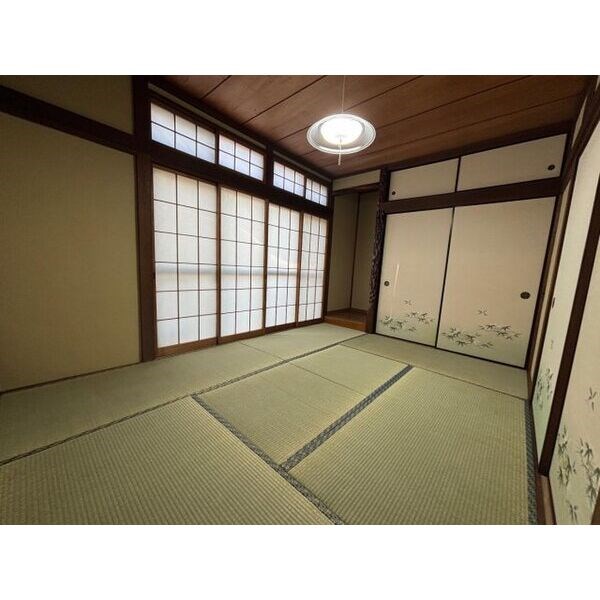 菜の花と春色フィルム ベッドルーム