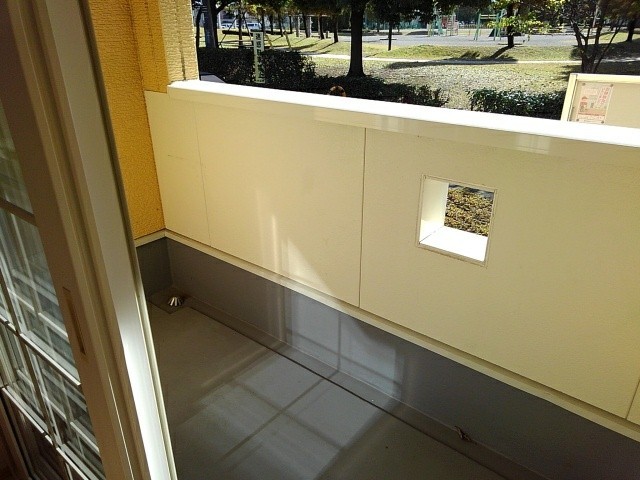 リュクセル弐番館 ベランダ