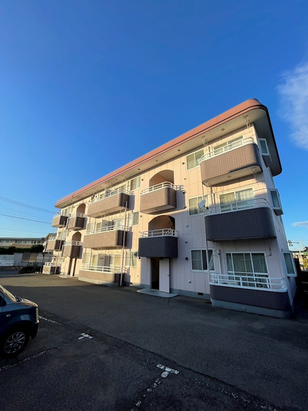 第８ヤマナカビレッジ 202号室 外観