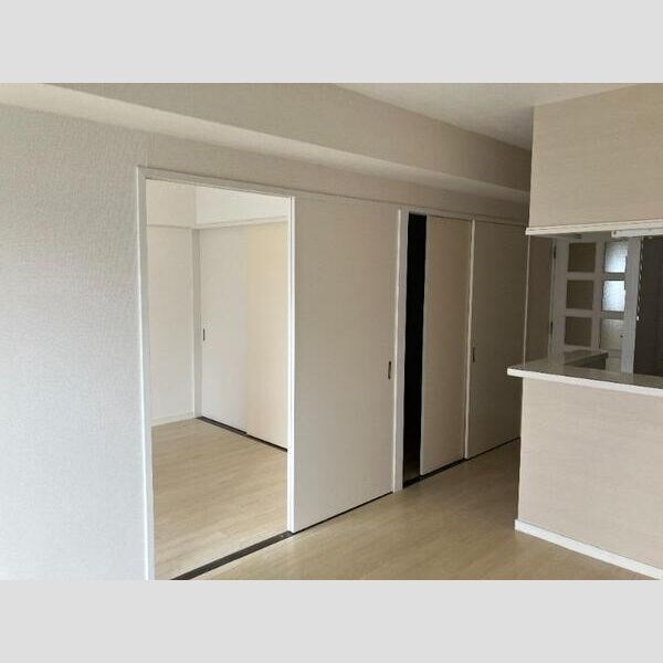 ROSE TOWER 元今泉 リビング