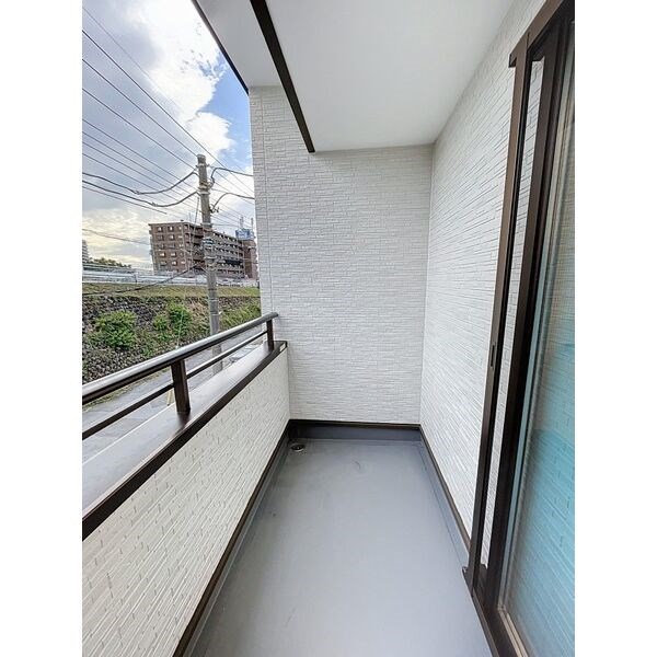 今泉町戸建て ベランダ