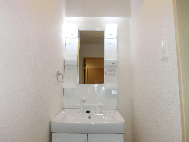 Bella Luce A その他2