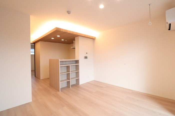 ロータスシャトー リビング