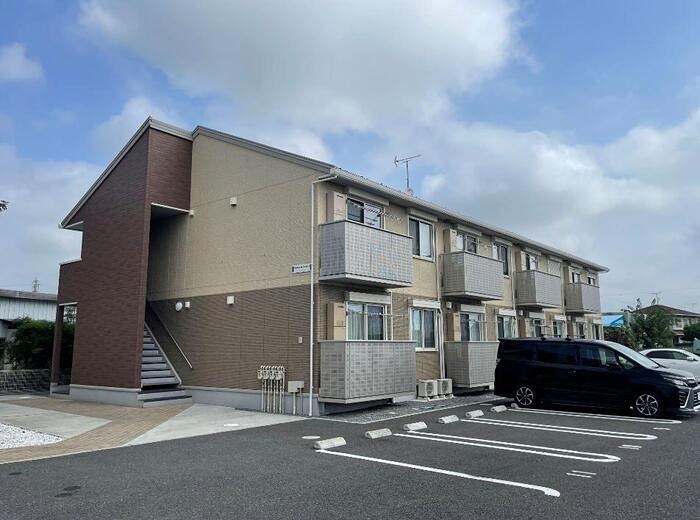 メゾン　ド　キャレⅡ 205号室 外観