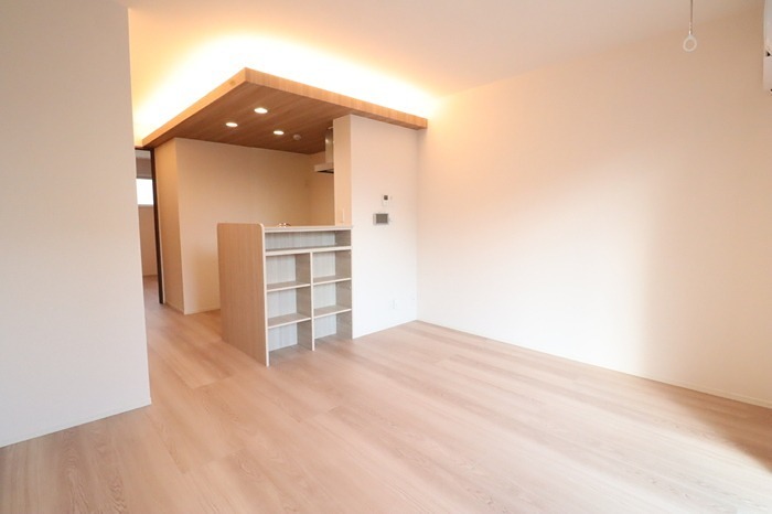 ロータスシャトー リビング