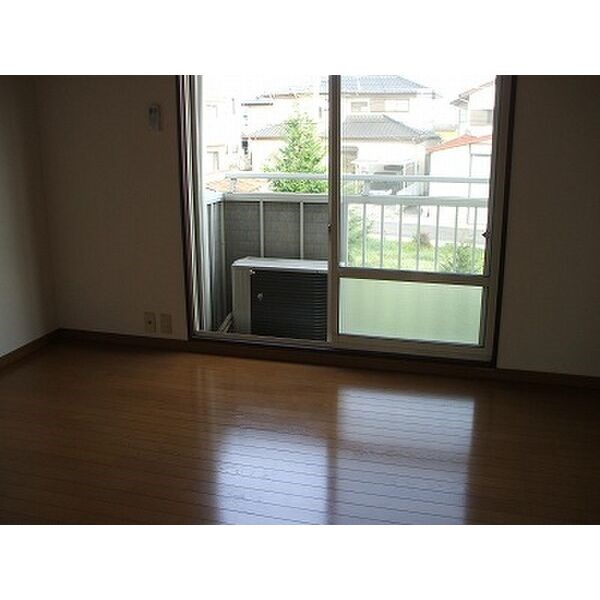 ハイツファミール リビング