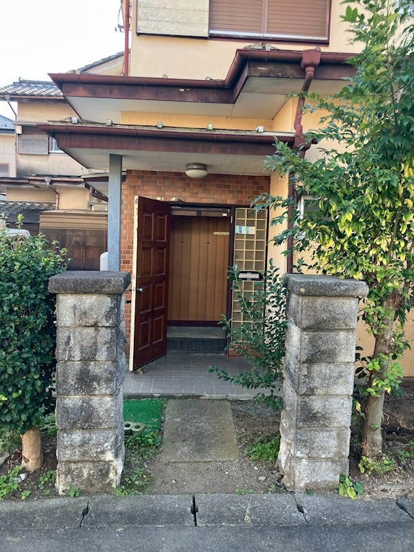 上古山貸家 玄関