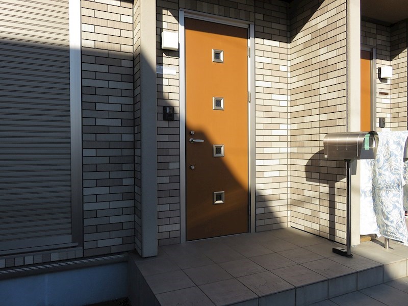 ファミールコート 玄関