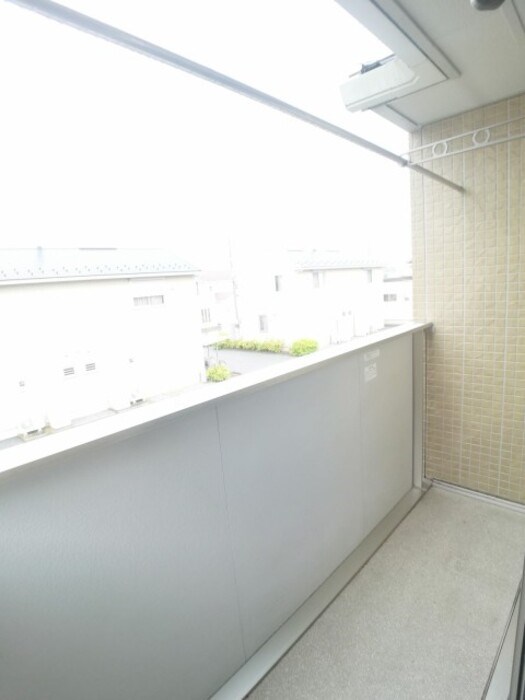 シャテーニュ　C ベランダ