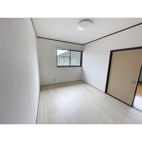 ファミールHIRAKAI B ベッドルーム