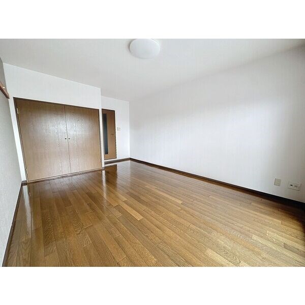 イルメーゼ ベッドルーム