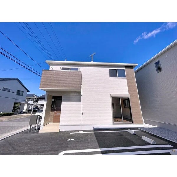 カーサ　ラ・ルーチェA 外観