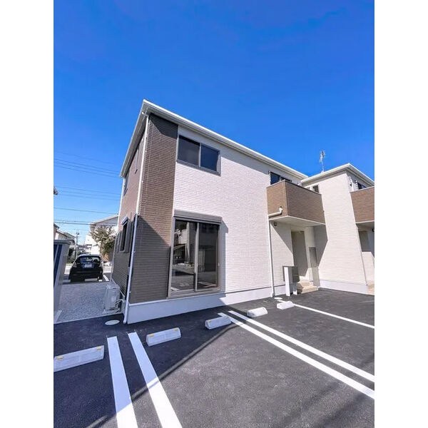 カーサ　ラ・ルーチェB 外観