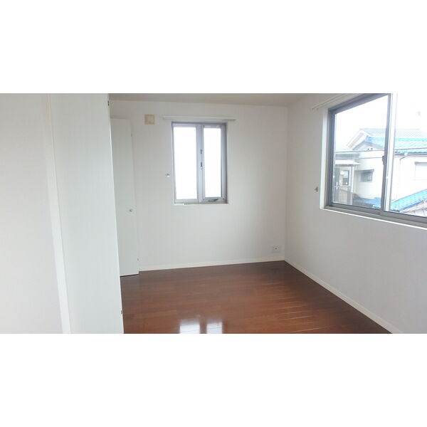 321Ave.　B ベッドルーム