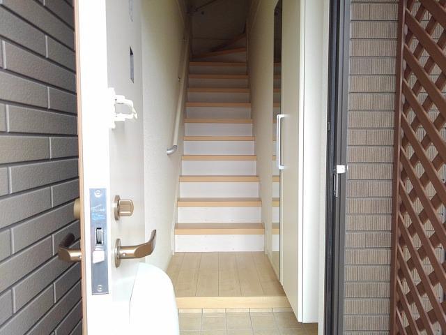 グレイスＡ 玄関