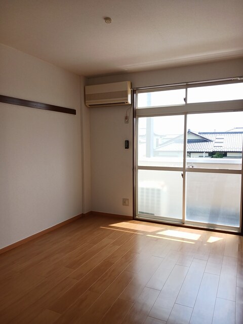 パルネット橋本 リビング