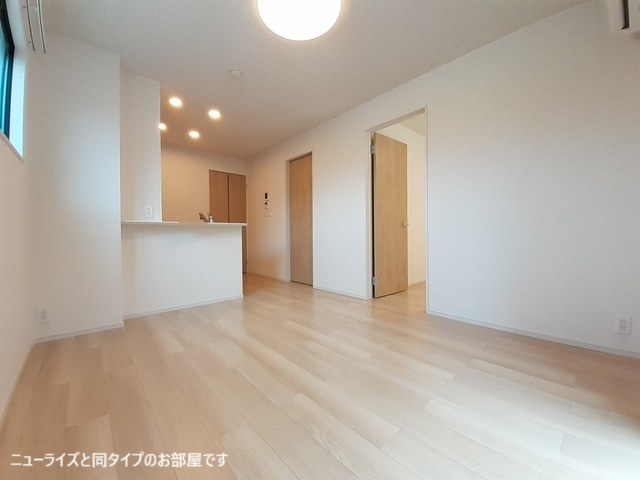 ラ・ブリーゼ　小山喜沢 リビング