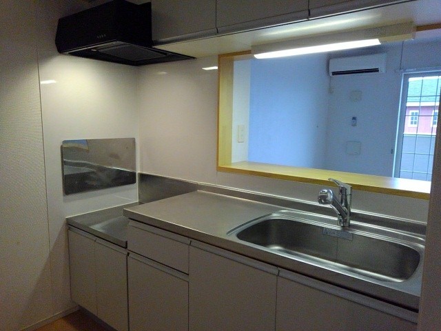 サプリーム　Ⅱ番館 キッチン