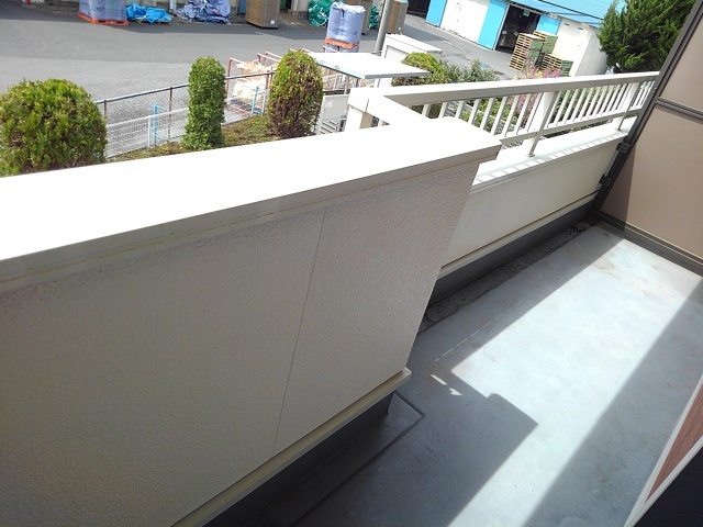 ヌウボーハウス ベランダ