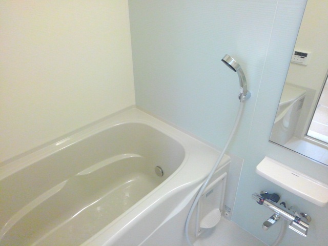 ナナ　Ⅱ 風呂画像